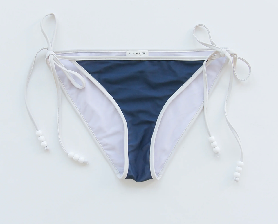 Daphne Bottom, Navy